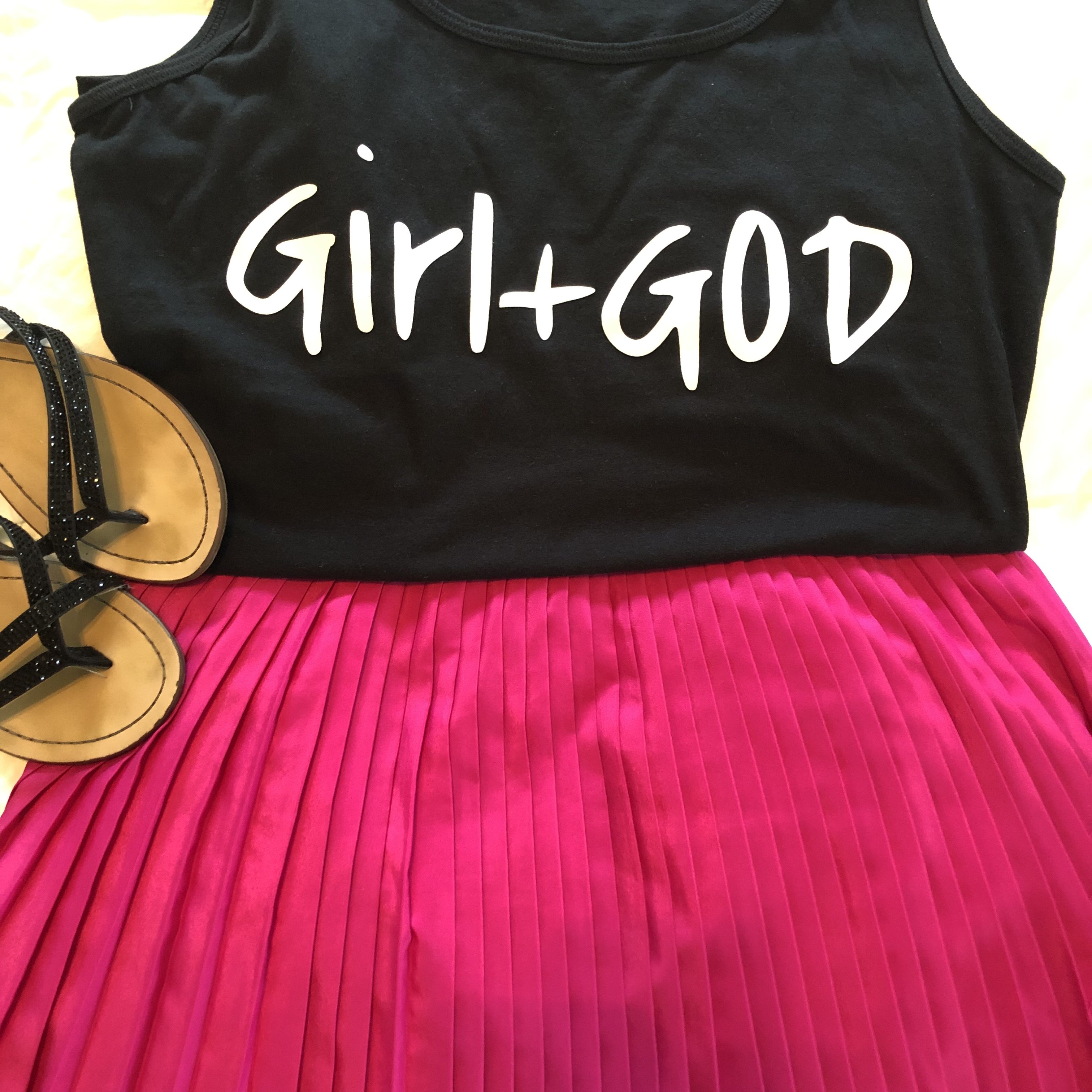 Girl-God-outfit